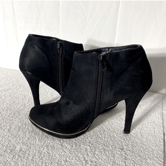 Call It Spring Black Ankle Boots With Gold Trim 8 - Picture 10 of 15